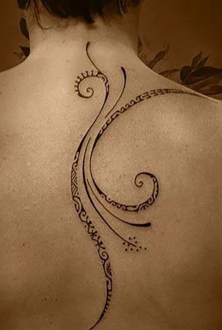 tatouage maori Végétal