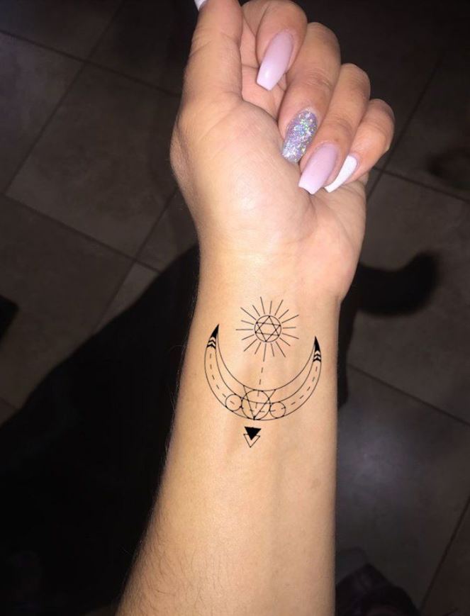 tatouage Lune