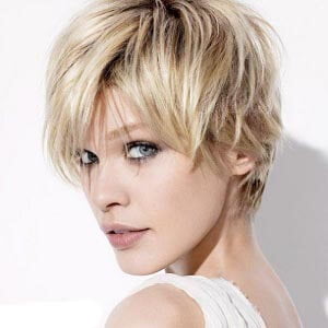 Coupe Courte Effilée Femme