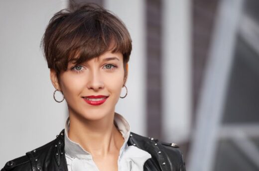Coupe courte femme : 50 belles coupes à adopter en 2025