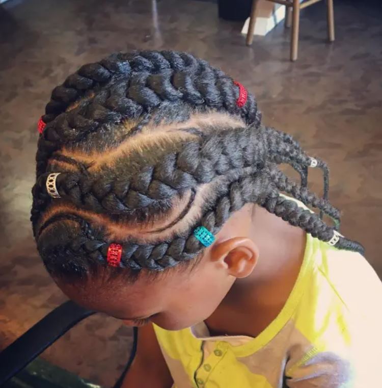 Cornrows du Ghana pour les filles