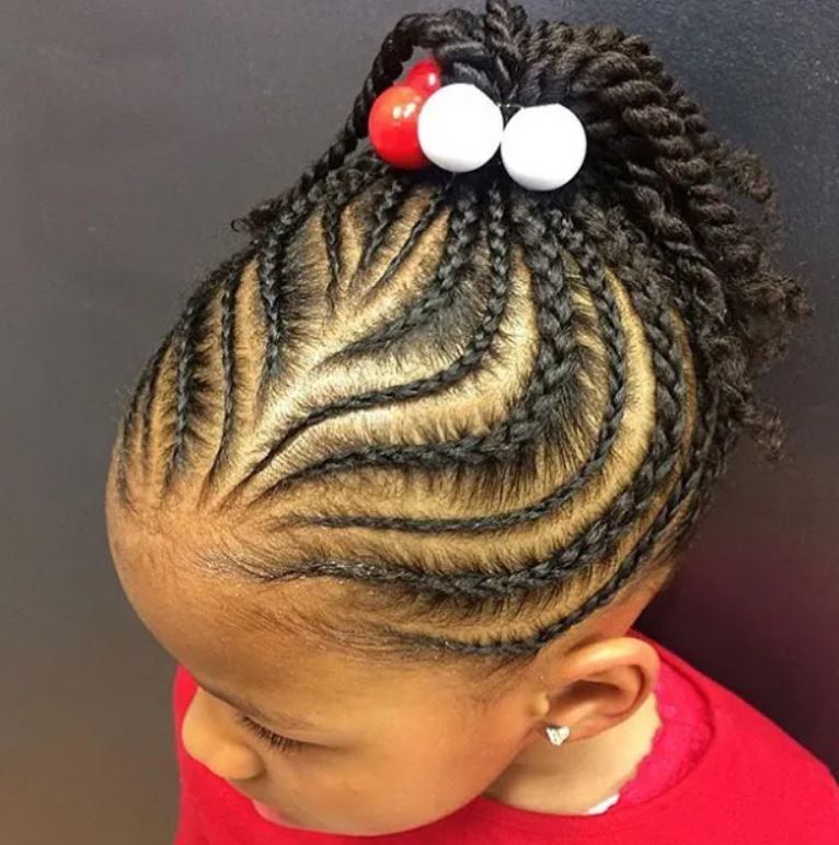 Belle coiffure Cornrow