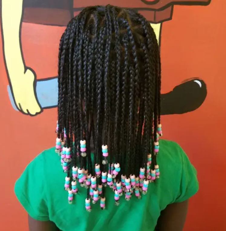 Tresses courtes pour enfants