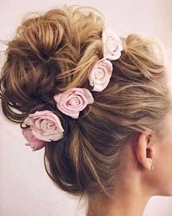 chignon Et Roses 