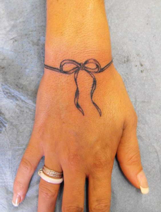 Tatouage Bracelet En Nœud Fin