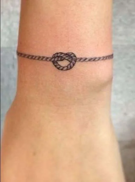 Tatouage Bracelet Nœud Marin