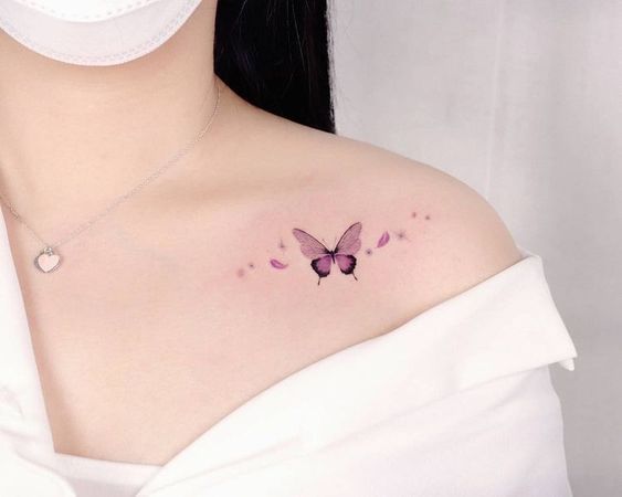 Papillon violet