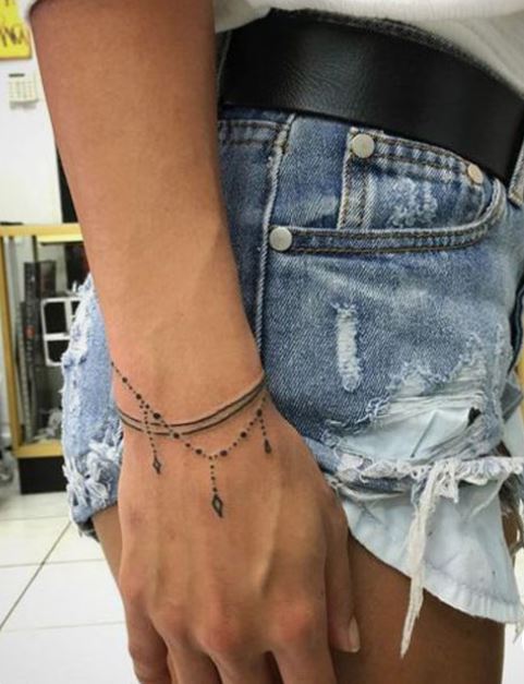 Tatouage Poignet Femme Bracelet Tri Bande 