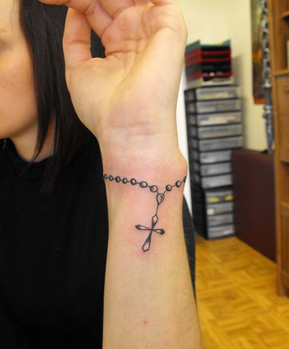 Tatouage Bracelet Bulle Avec Croix