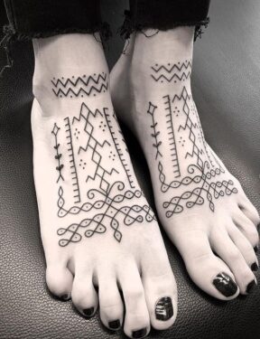 Tatouage Pieds Femme Les 100 Meilleures Id es Tendance tatouage-pieds-femme-les-100-meilleures-id-es-tendance