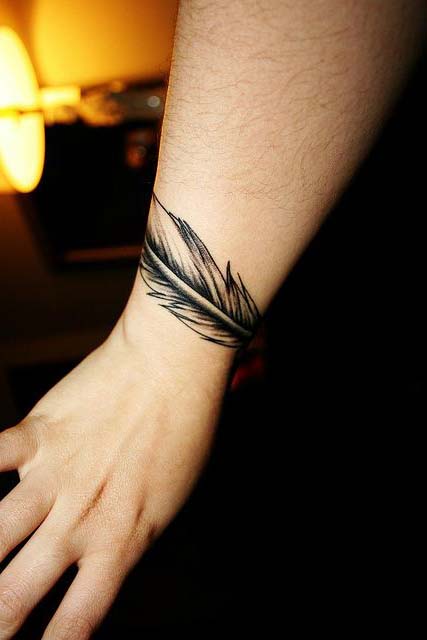 Tatouage Bracelet En Plume Intégrale