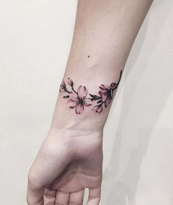 Tatouage Bracelet Avec Fleurs Roses