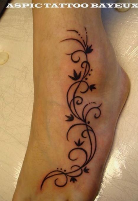 Tatouage arabesque