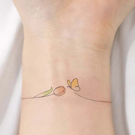 Tatouage Bracelet Fine Line Ave Motifs Papillon Et Tulipe