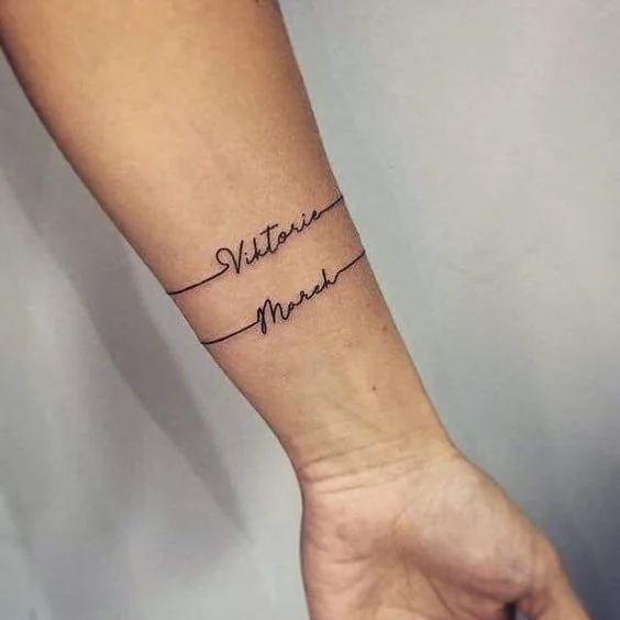 Tatouage Bracelet Avec Prénoms En Ligne Fine