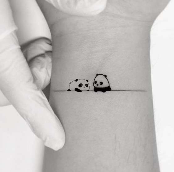 Tatouage Bracelet Avec Deux Pandas