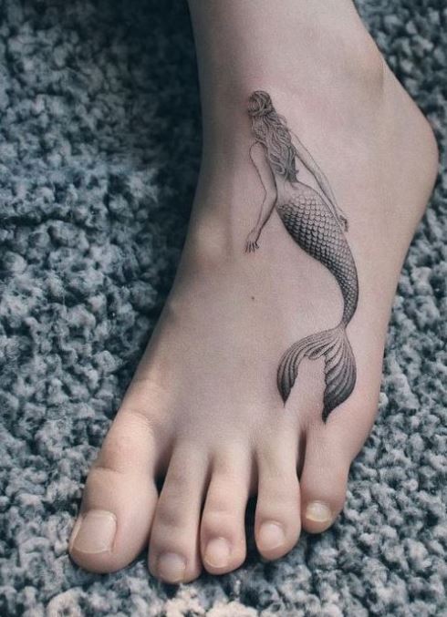 Tatouage sirène Pied Femme 