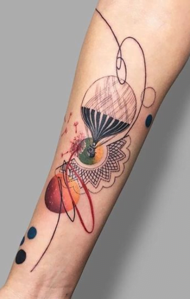 Modern Art Tattoo Mongolfiere Copie