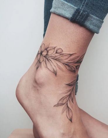 Tatouage Cheville Fleur