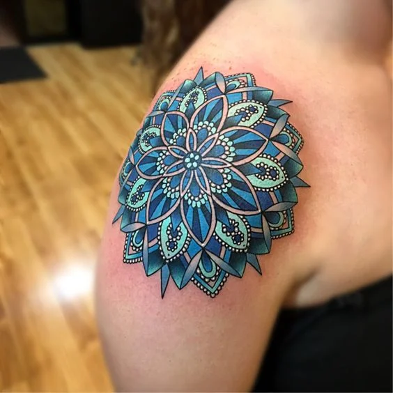 Un mandala bleu