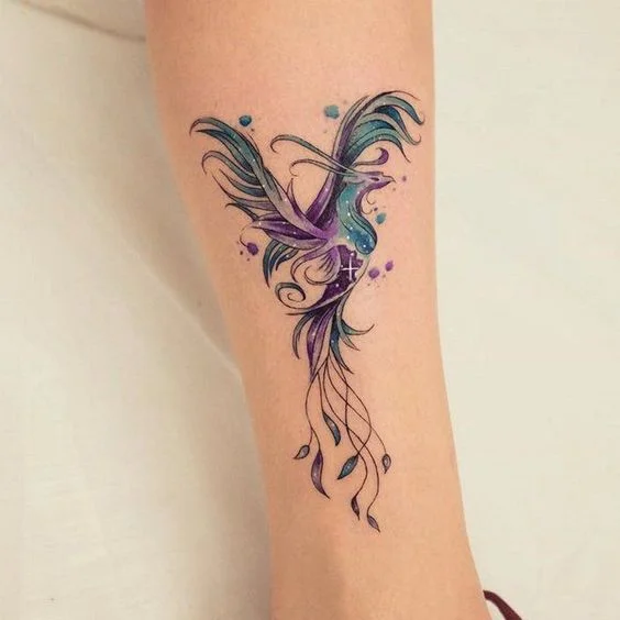 tatouage Phoenix étoilé
