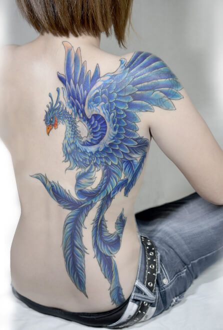 tatouage Phoenix sur le côté du dos