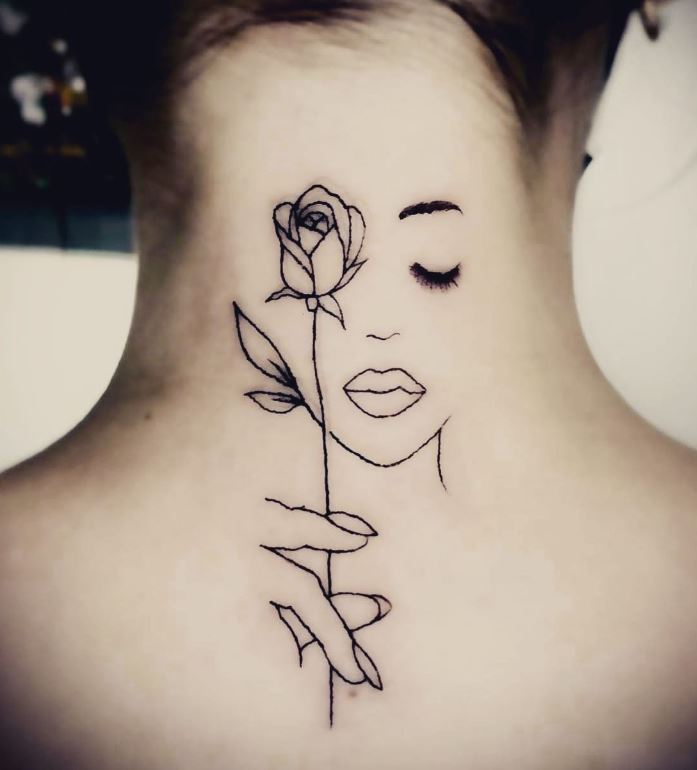 Tatouage Visage De Femme Et Rose Sur La Nuque Et Le Dos