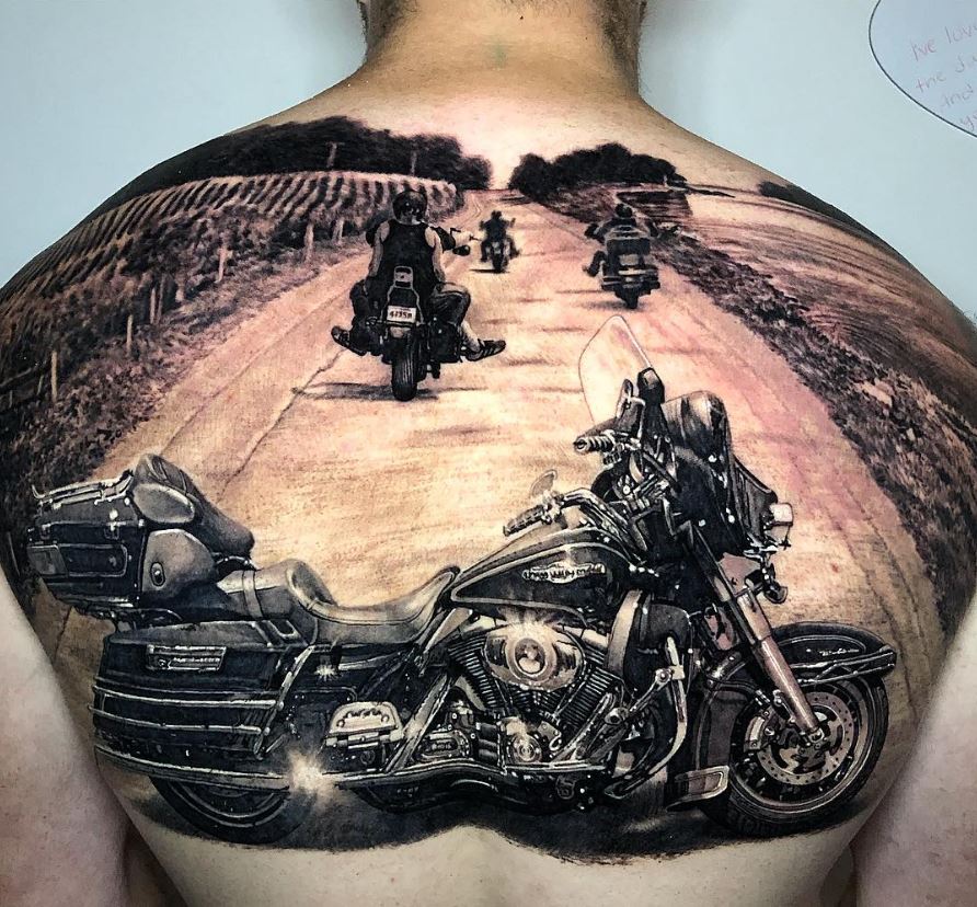 Tatouage Dos Motards Sur La Route 