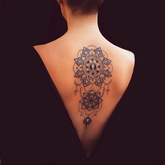 Fleurs De Mandala, Dotwork Et Pendentifs