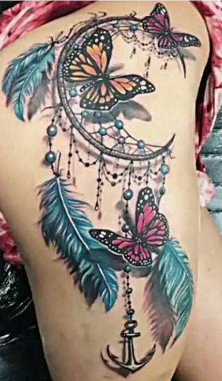 Tatouage Papillon Et Attrape Rêve Sur La Cuisse