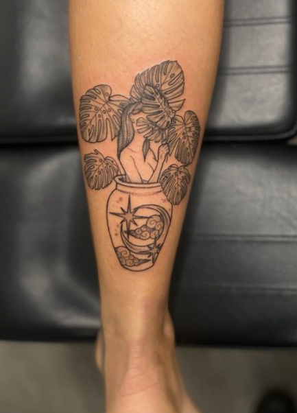 Tatouage Vase, Femme Et Plante