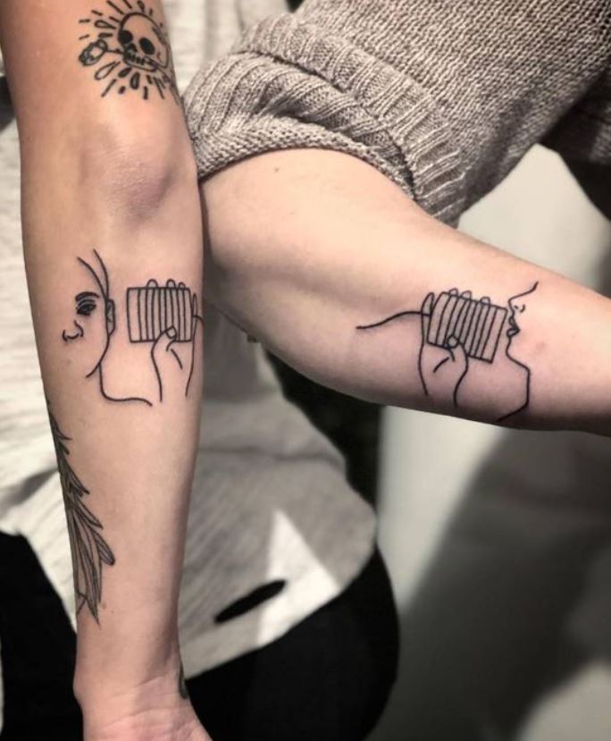 Tatouage Téléphone à Cannette Et Corde Pour Couple 