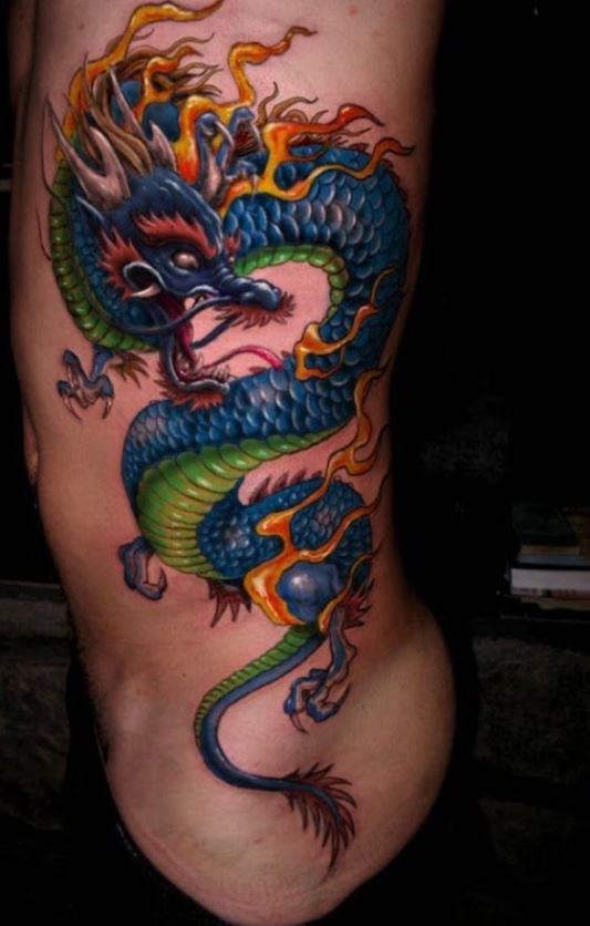 Tatouage Dragon Bleu Japonais Sur La Cote