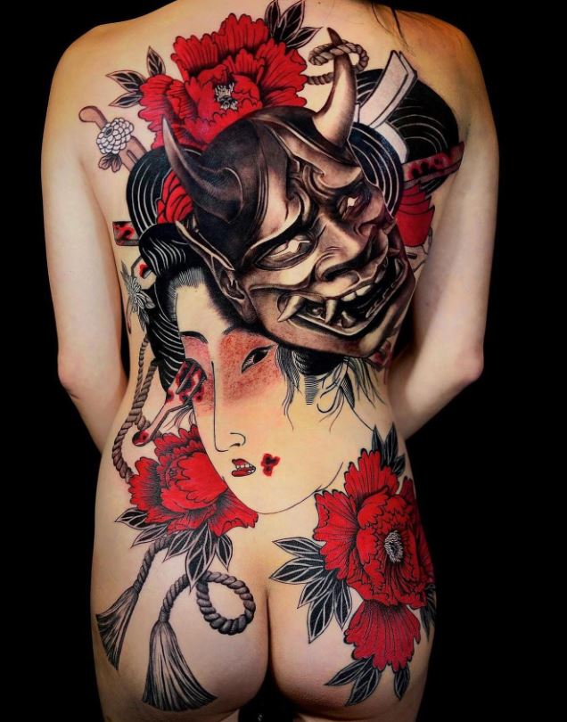 Tatouage Oni, Geisha Et Pivoine Japonais Sur Le Dos