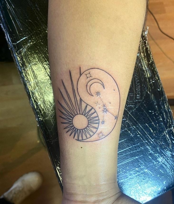 Tatouage Signe Astrologique Cancer Astral Yin Yang 