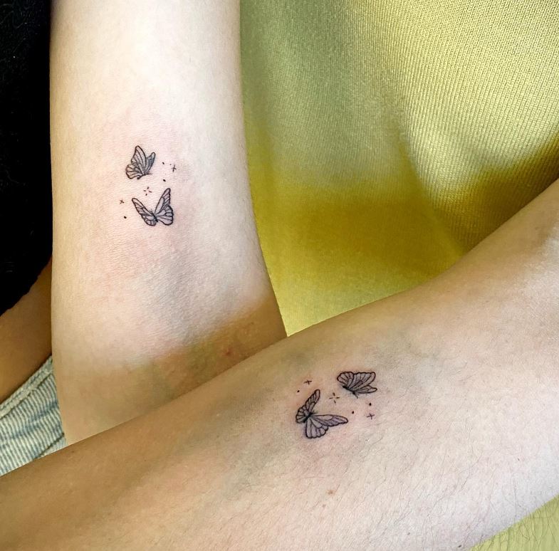 Tatouage Duo De Papillon Discret Pour Couple 