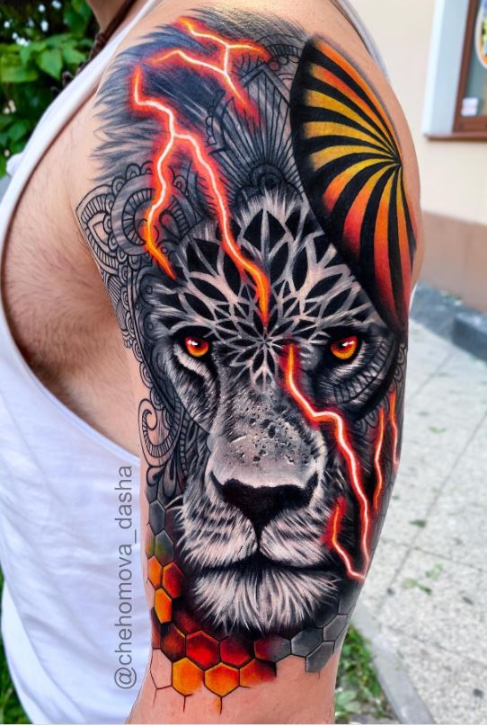 Tatouage Signe Astrologique Lion Aux Couleurs De Feu