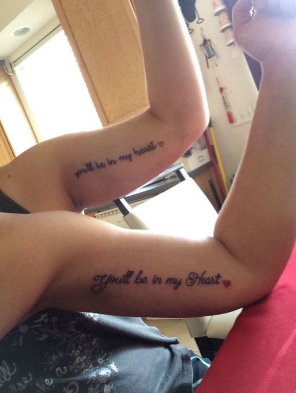 Tatouage Phrase Et Petits Coeurs Pour Couple 