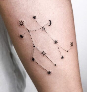 Tatouage Constellation Gemeaux