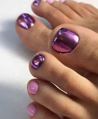nail Art Pied Chromé Violet
