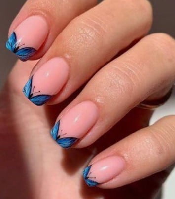nail Art French Papillon Bleu