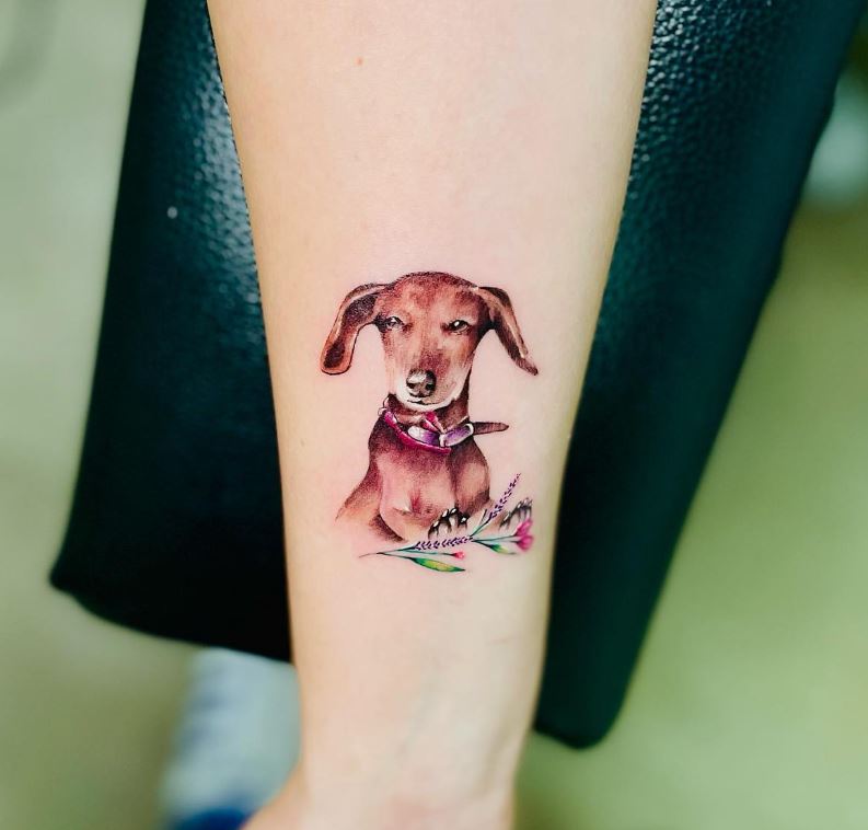 Tatouage Minimaliste Portrait De Chien Et Fleur 