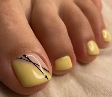 Nail Art Verão Pé Amarelo Pálido