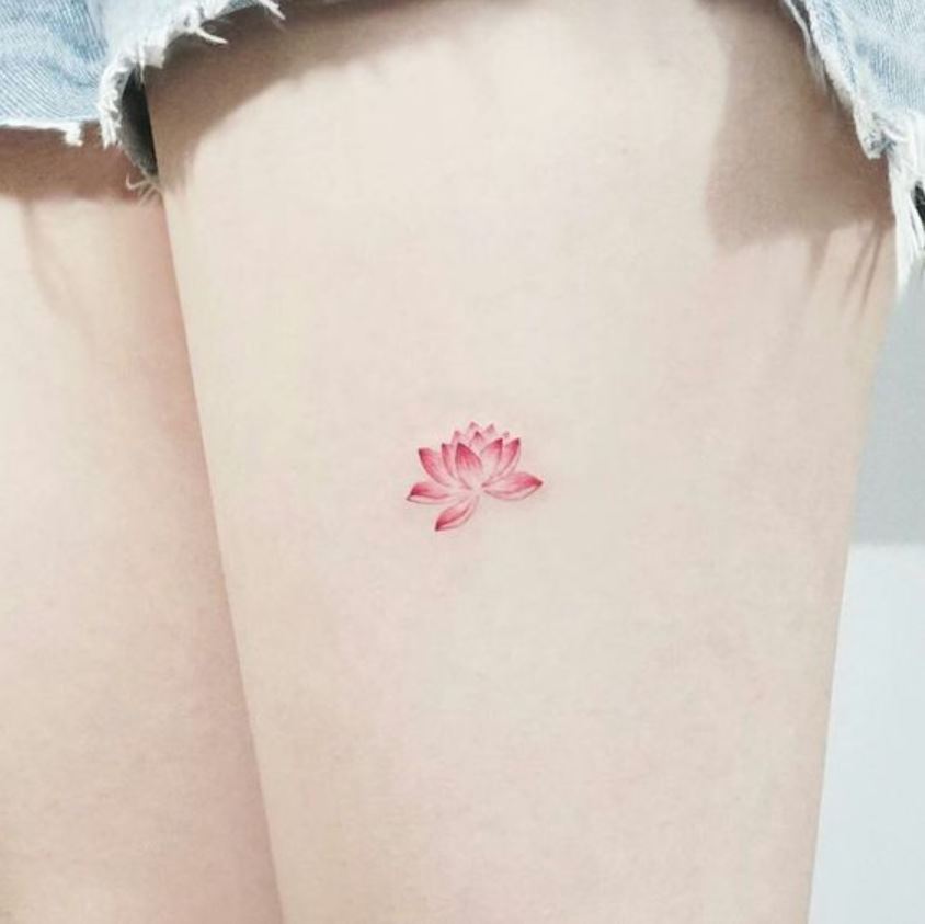 Tatouage Femme Minimaliste Fleur De Lotus 