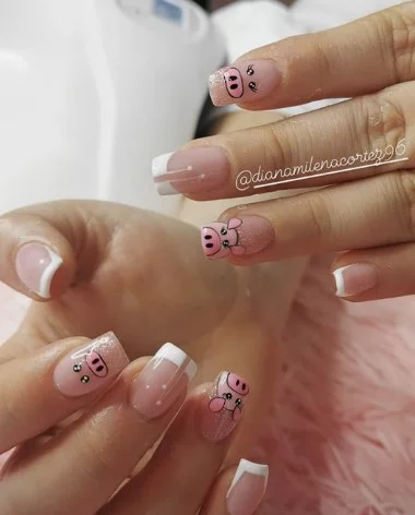 nail Art Rose Motif Cochon