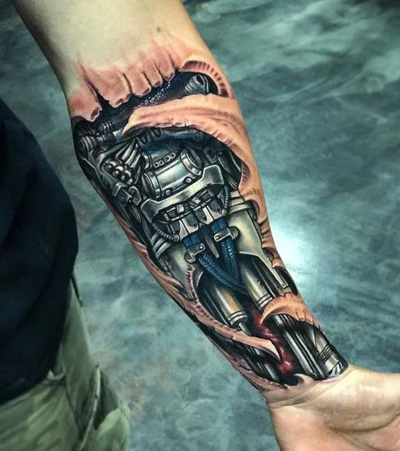 Tatouage Biomécanique Sur Le Bras Avec Couleurs