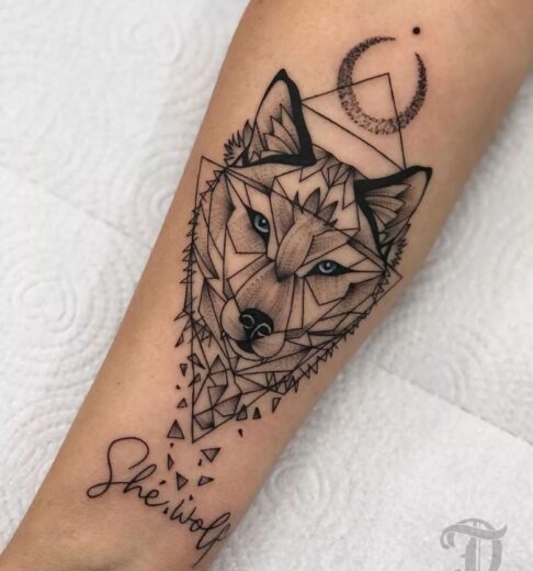 Tatouage Loup Et Louveteau