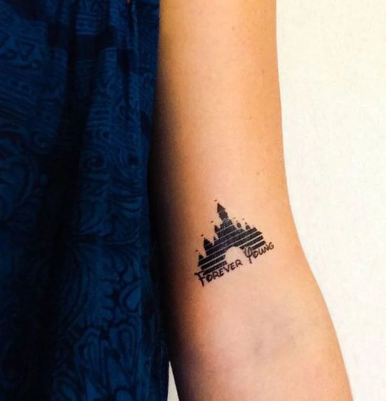 Tatouage Disney Château Et Message