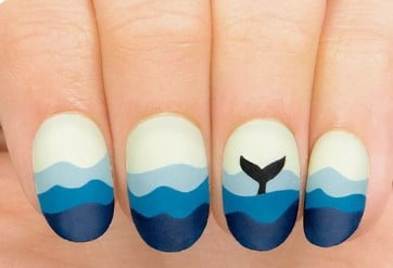 nail Art Mer Bleue Et Queue De Baleine 