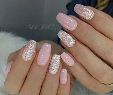 nail Art Rose Clair Pailleté
